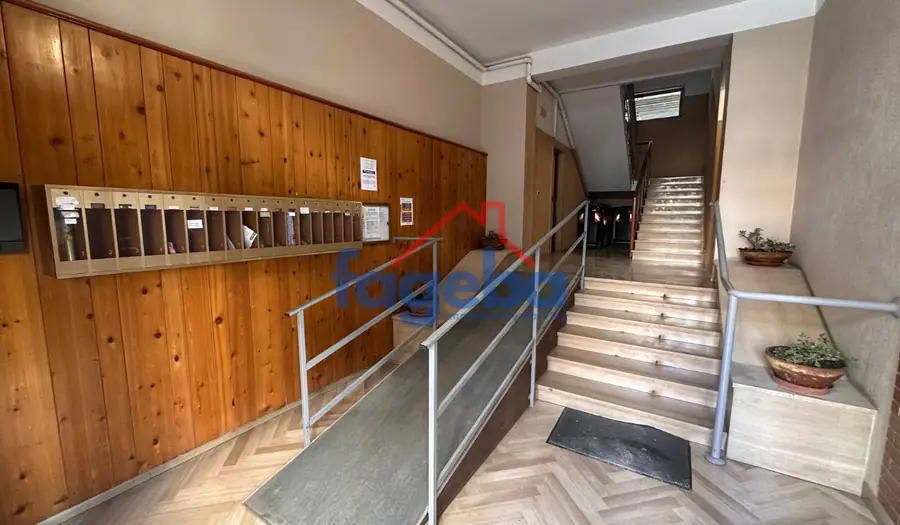 Appartamento con facciata ristrutturata — foto 20
