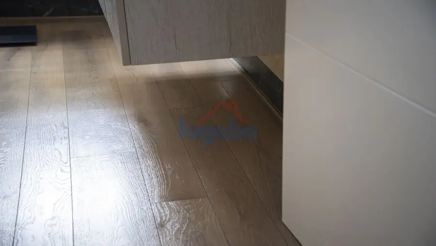 Appartamento ristrutturato con terrazza privata — foto 45
