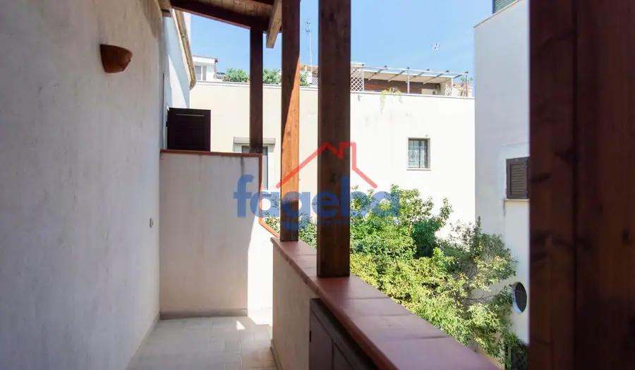 Appartamento storico con terrazzo esclusivo — foto 7