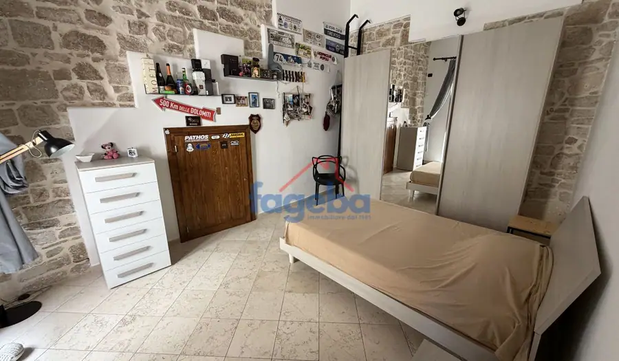 Palazzina indipendente — foto 22